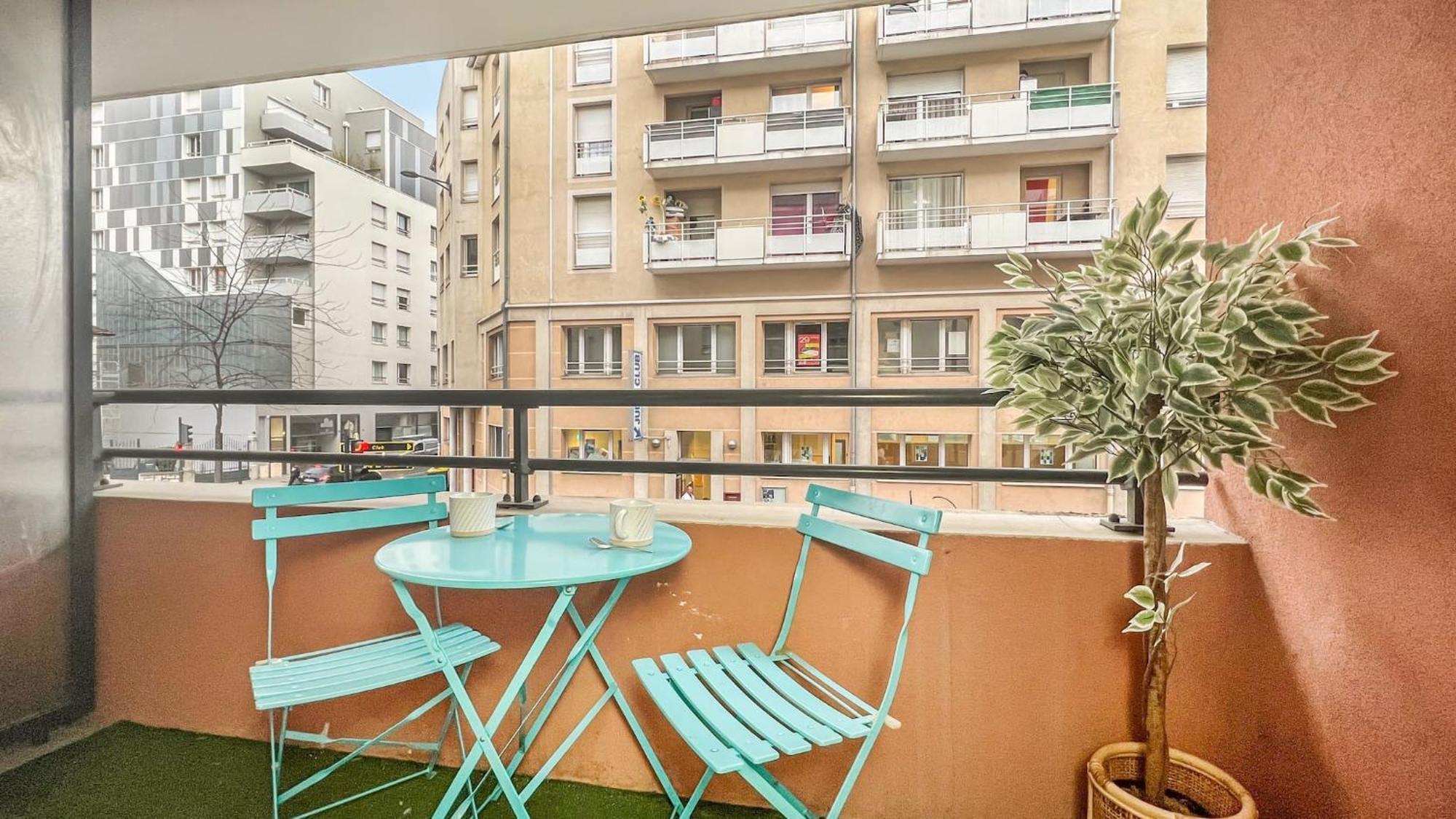 Homey Wild - Proche Gare Et Tram - Proche Centre - Balcon Prive - Parking Prive - Wifi Gratuit Annemasse Exterior photo
